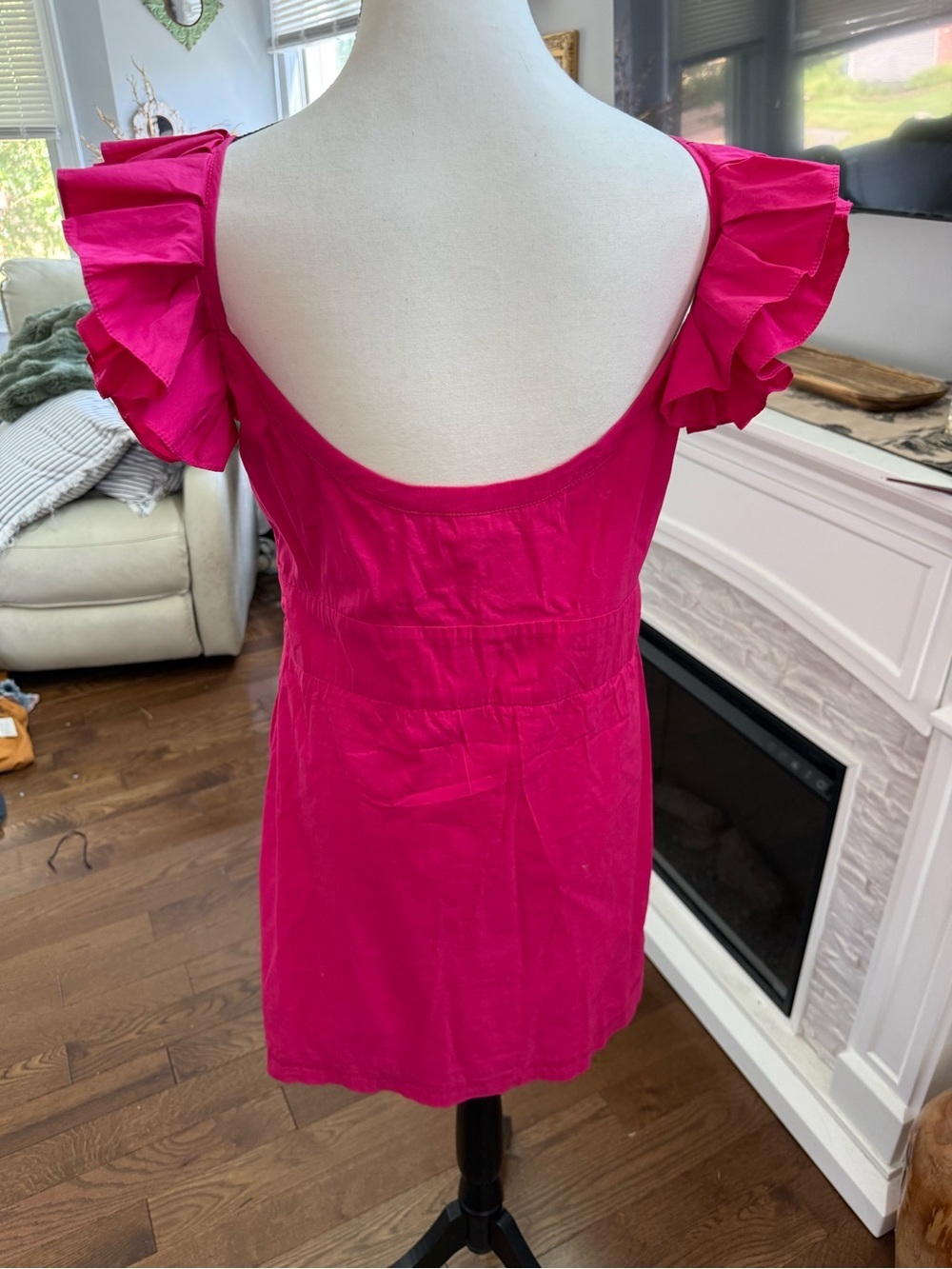 Bright Fuchsia Ruffle Sleeve Dress size Large - Picture 7 of 9